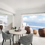 Sun Rocks Boutique Hotel 3*