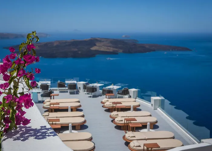 Отель Sun Rocks Boutique Hotel