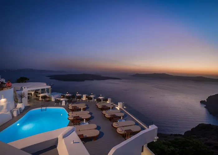 Sun Rocks Boutique Hotel Фиростефани