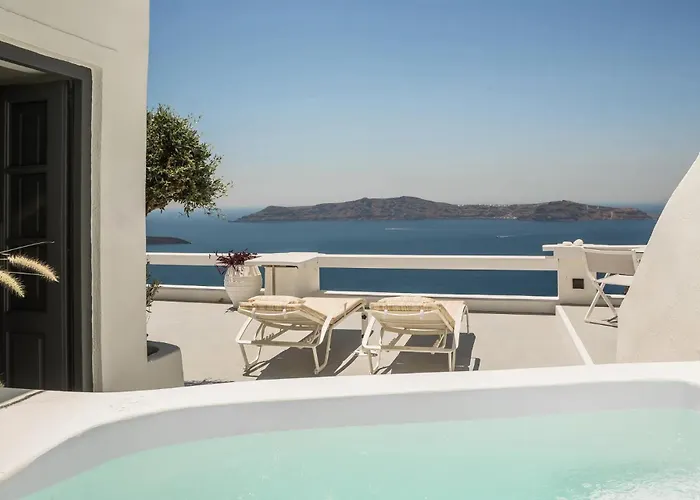 Отель Sun Rocks Boutique Hotel 3*