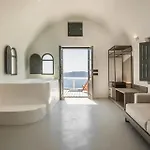 Sun Rocks Boutique Hotel フィロステファニ