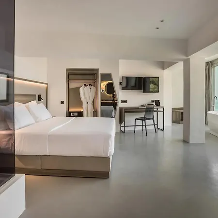 Hotel Sun Rocks Luxury Firostefani