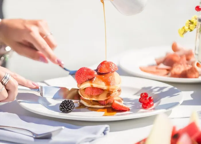 Sun Rocks Boutique Hotel