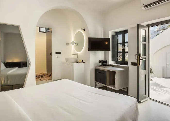 Sun Rocks Boutique Hotel ホテル 3*