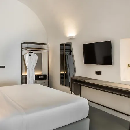 Hotel Sun Rocks Luxury Firostefani