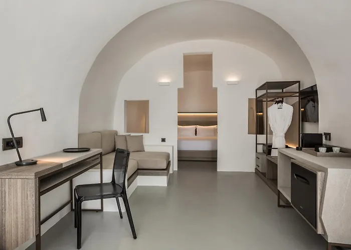 Sun Rocks Boutique Hotel