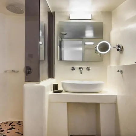 Sun Rocks Luxury Ξενοδοχείο